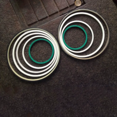 massief kristallen ring